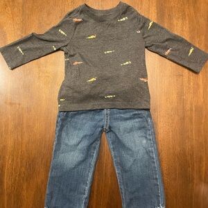 Cat & Jack Charcoal Gray Long-Sleeve Tee with Tiny Car Prints